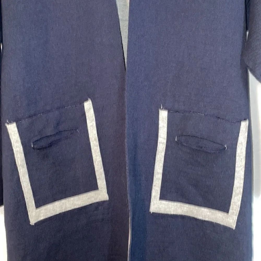 Identity sweater - Picture 3 of 9